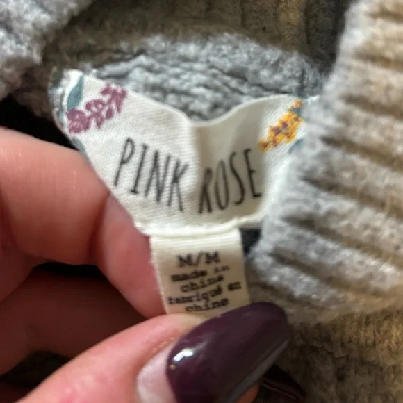 Turtleneck sweater - Picture 2 of 2